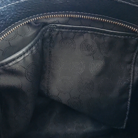 Michael Kors Large Black Leather Hobo Bag - Picture 13 of 13